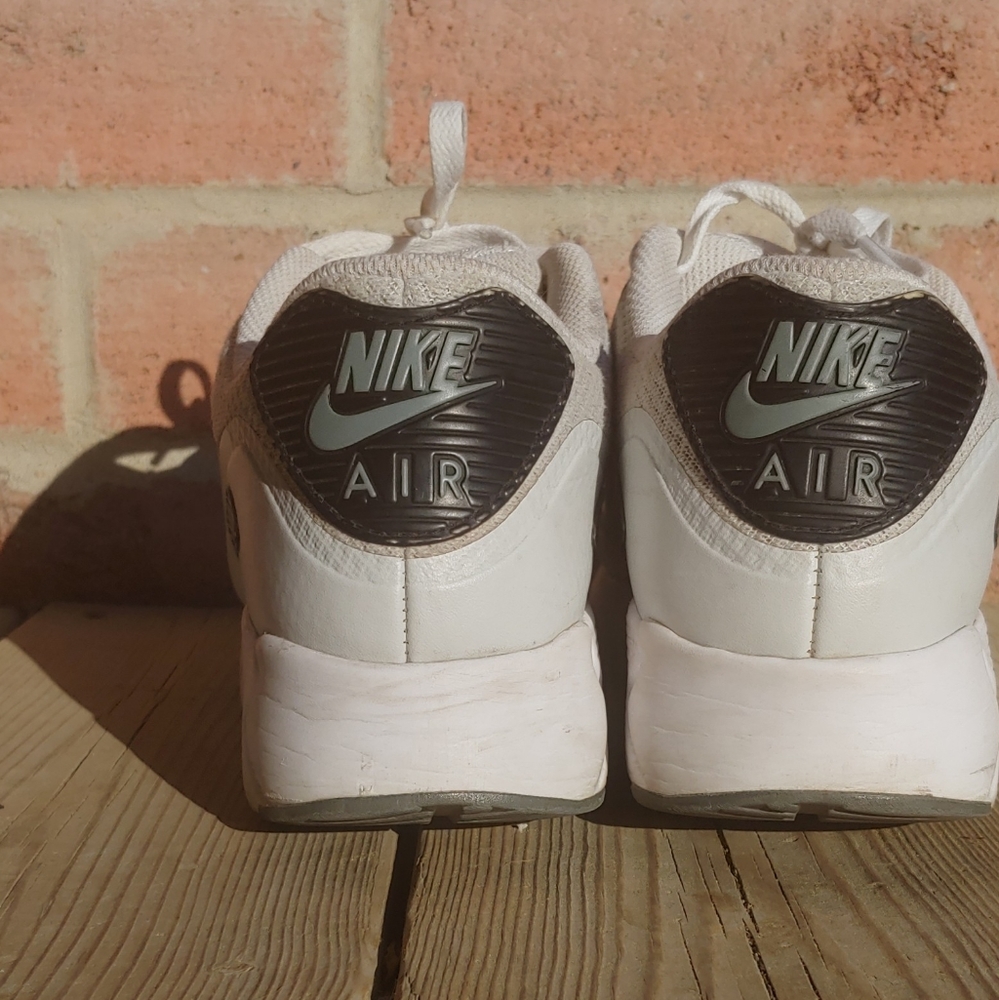 SOLD 🤝 Air Max 90 Ultra 2.0